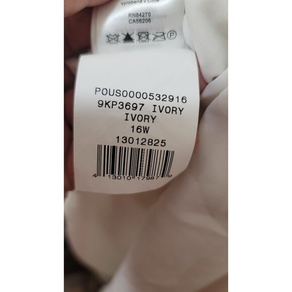 Galina plus size wedding dress Halter Neck  With Bow Back & Polka Dot Texture Si - Picture 10 of 14